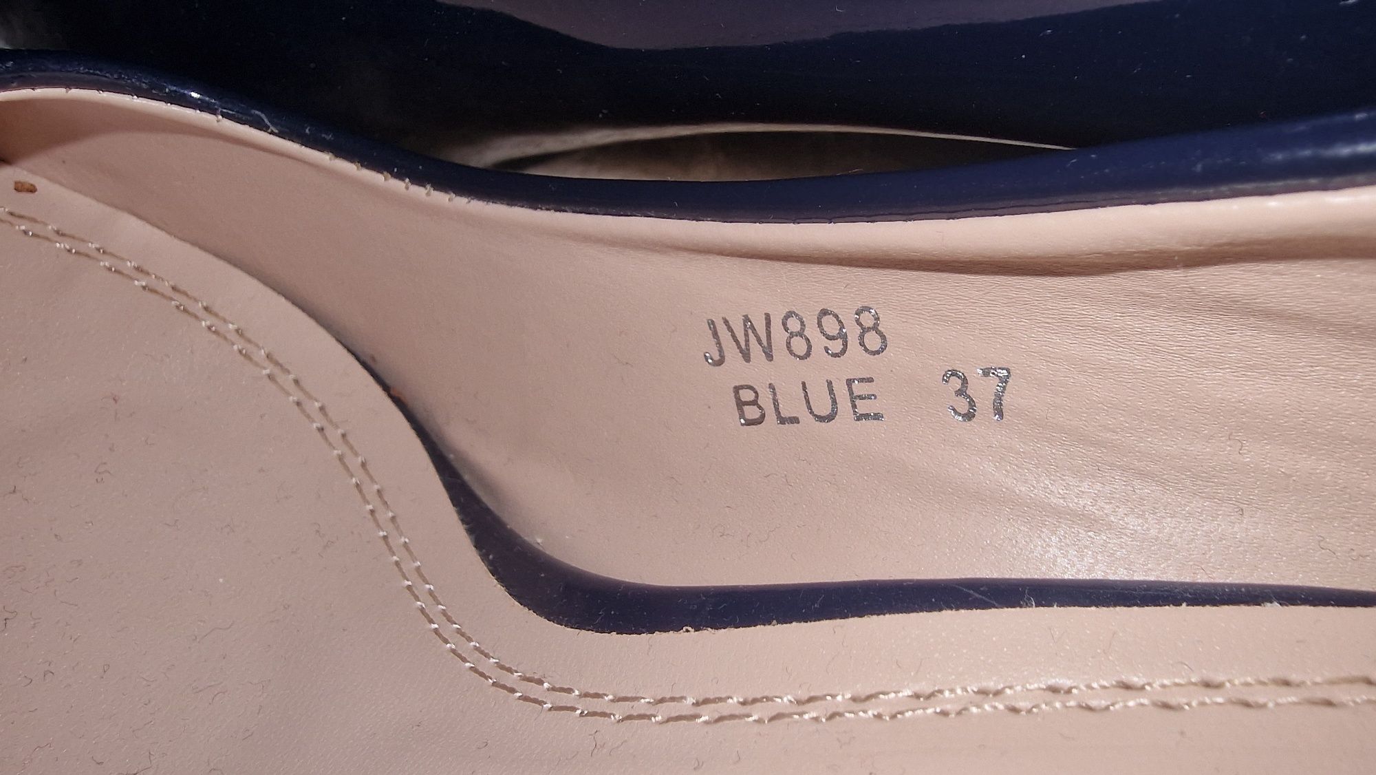 Pantofi cu toc bleumarin