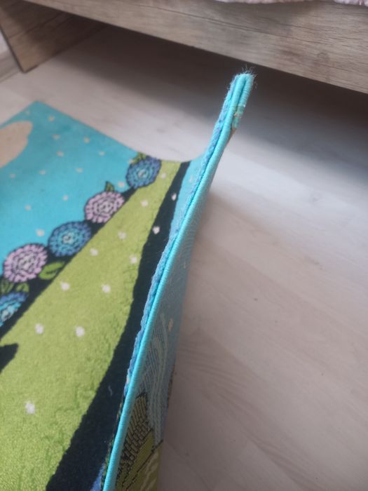 Продаётся ковёр и коврик