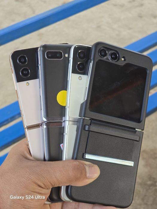 Samsung flip   256gb