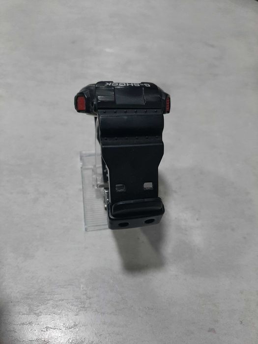 Часовник Casio G-Shock GA-100-1A1