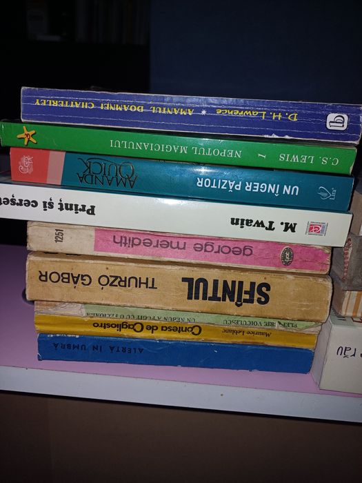 Cărți de vanzare 20ron bucata