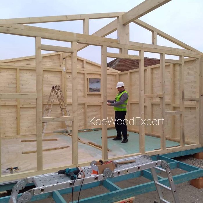 Cabană structură din lemn