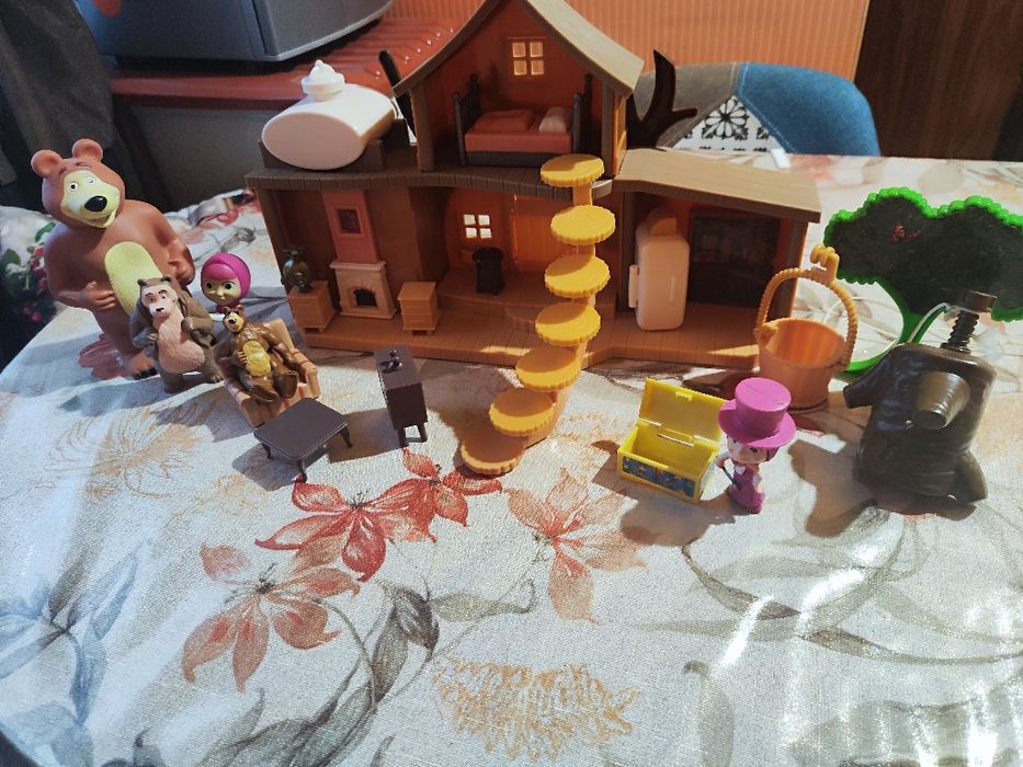 Къща на Маша и мечока
