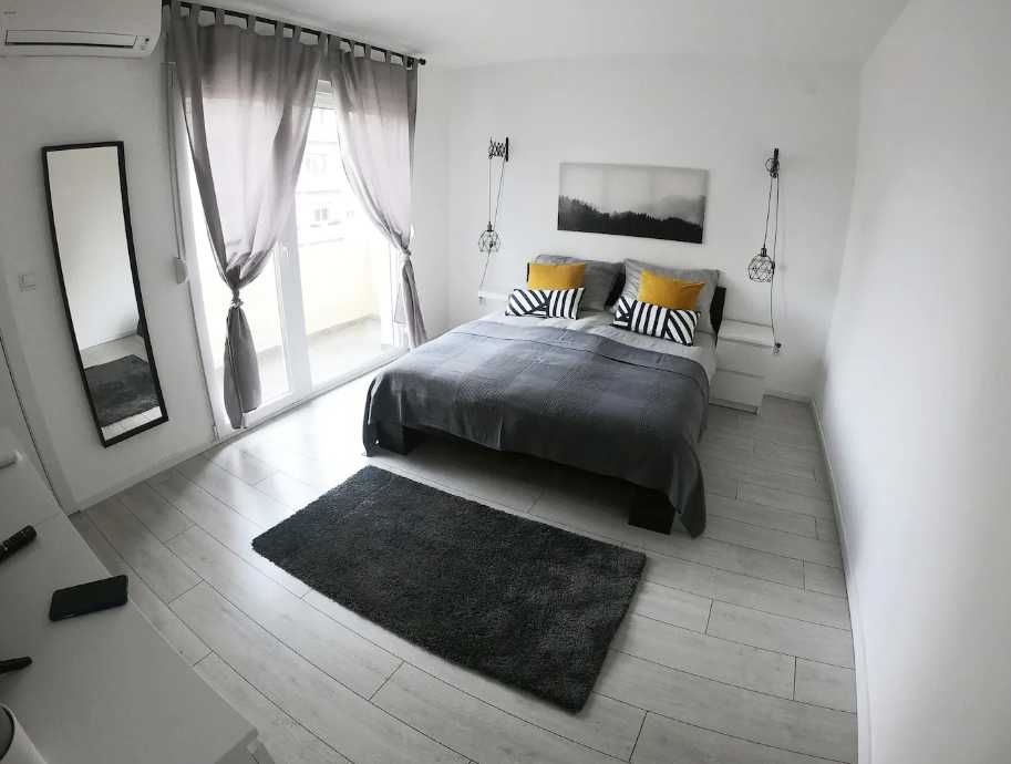 Дава се под наем Двустаен апартамент в Пловдив, Христо Смирненски - 78 кв.м за 306 € - Снимка #3