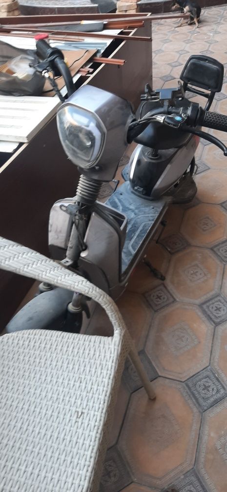 Elktr sukuter  akumlator almashtirish kerak