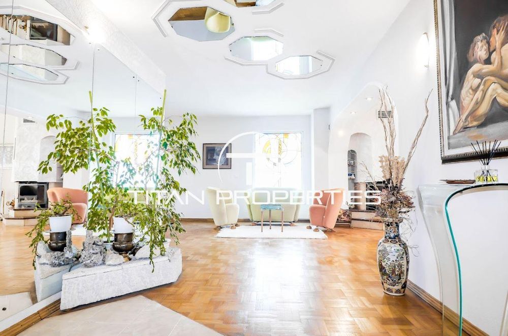 Дава се под наем Четиристаен апартамент в Варна, Общината - 150 кв.м за 1000 € - Снимка #2