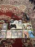 Xbox360 с контролер и 13 игри