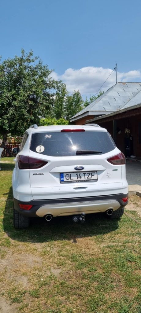 Ford Kuga ( Doar Vand )