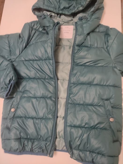 Есенно яке House S