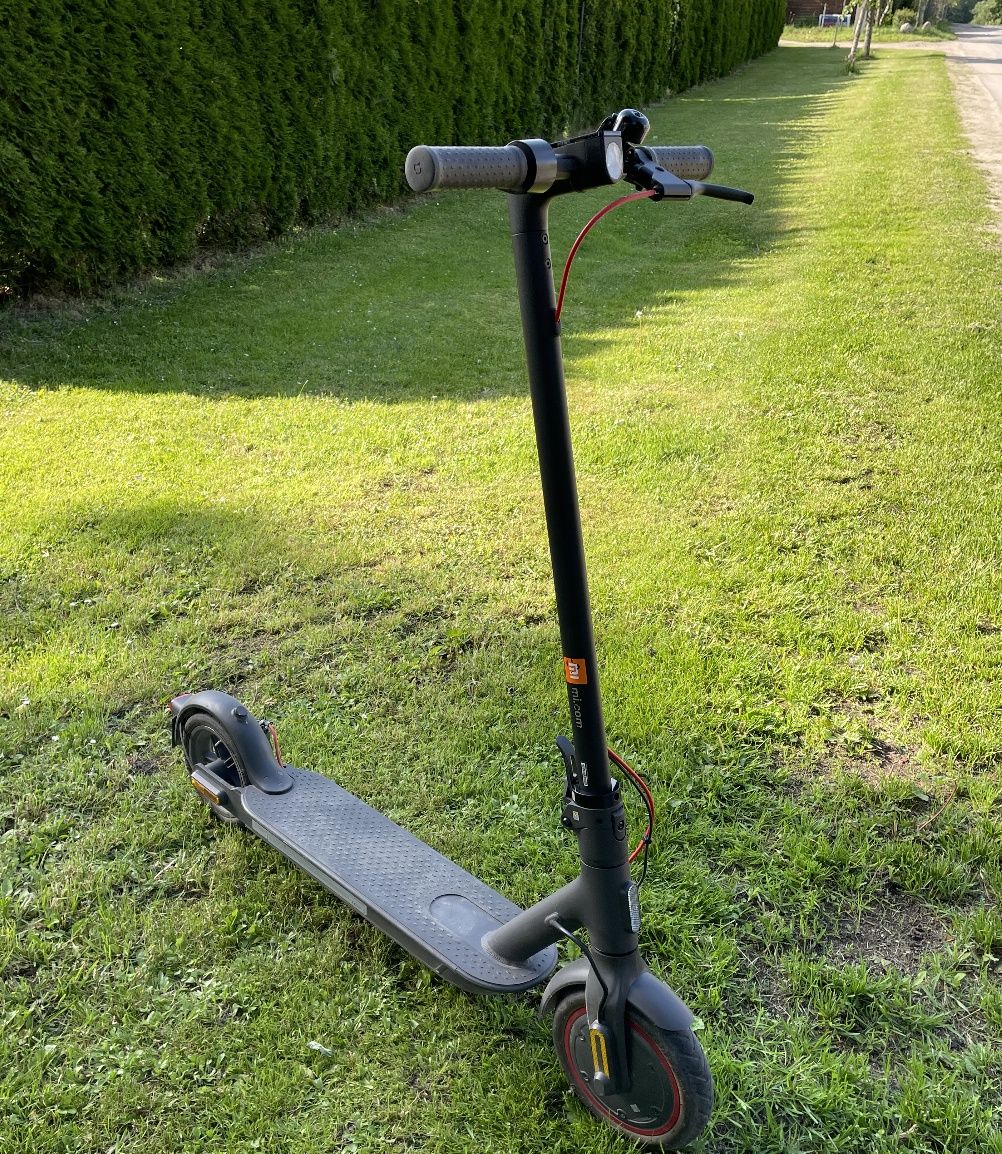 Mi Electric Scooter m365