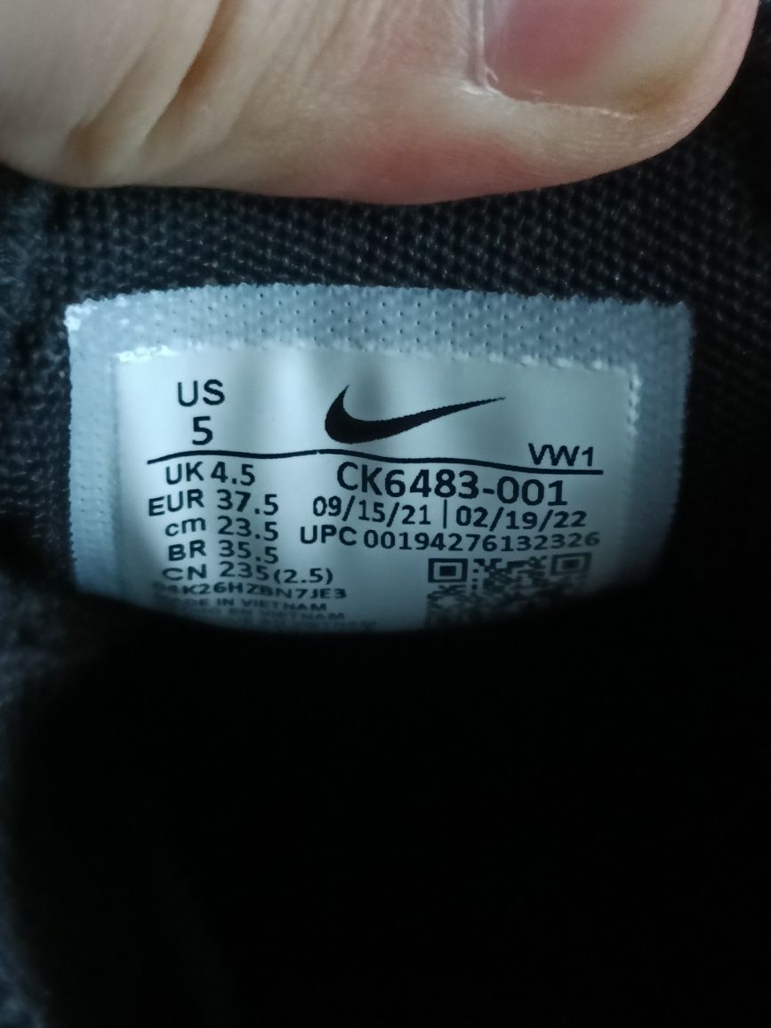 Nike Air Max 270 номер 37.5 код 27A