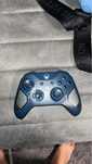 Manetă Xbox One Recon Tech Edition – stare foarte bună