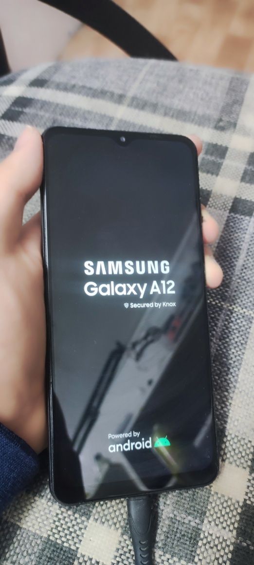 Samsung a12 64gb