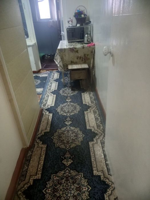 Икки хонали Уй сотилади