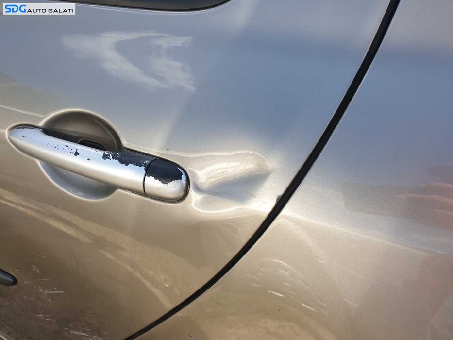 Bandou Ornament Plastic de pe Usa Portiera Stanga Spate Renault Clio 3 Hatchback 2005 - 2014 [C3698]