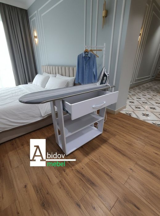 2в1 гладильная доска + комод на колёсиках.