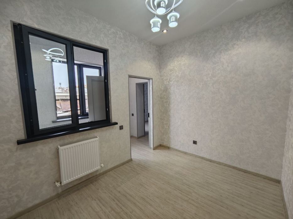 Продается Евро Дом 4 комнаты. 1,1 соток. Миробадский район. Транспортн