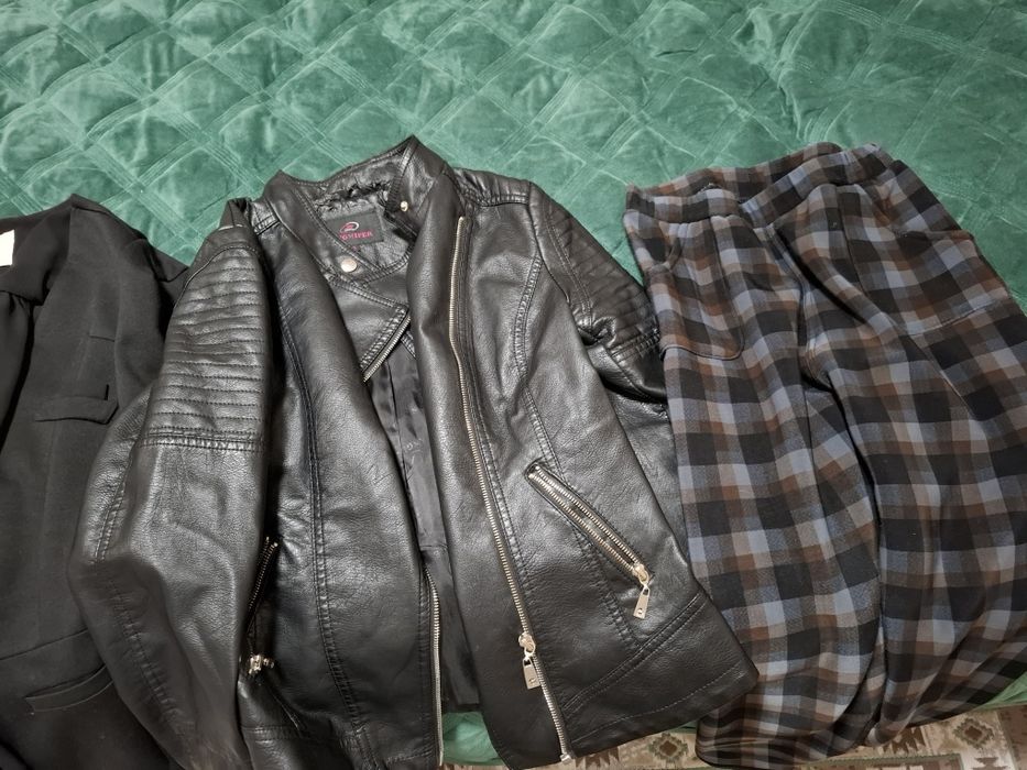 Вещи даром отдам