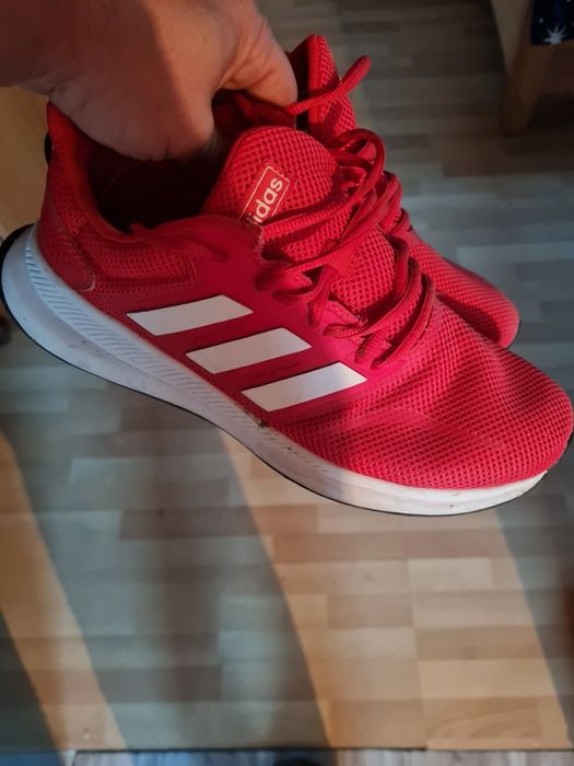 Schimb vand adidasi marca adidas
