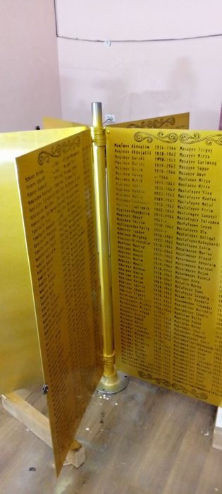 Metal lestga yozish naqsh va rasm chizish ishlarini qilib beramiz