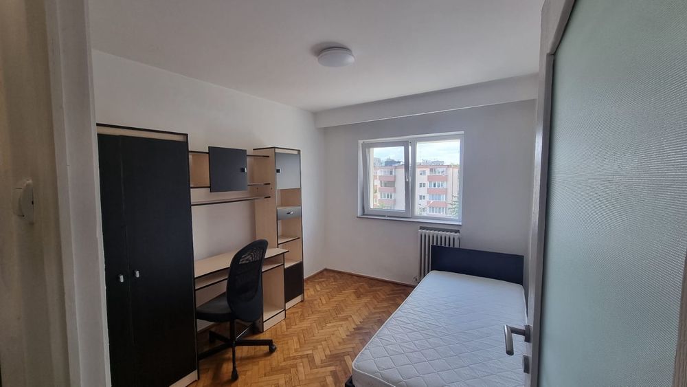 Inchiriez apartment cu 3 camere  Cartier Mărăști (Cluj)