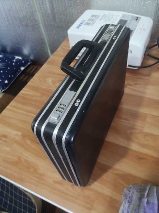 продаю набор для ремонта климатической и холодильной техники