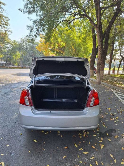 Chevrolet Gentra 1-pozitsiya evro