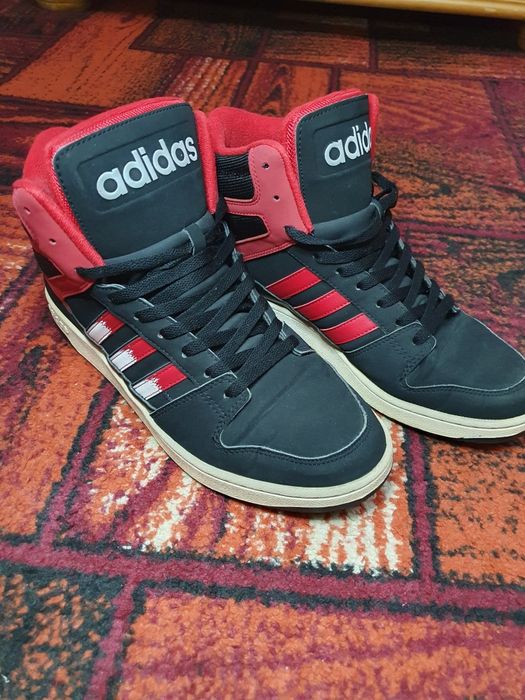 Adidas neo marimea 44 ⅔