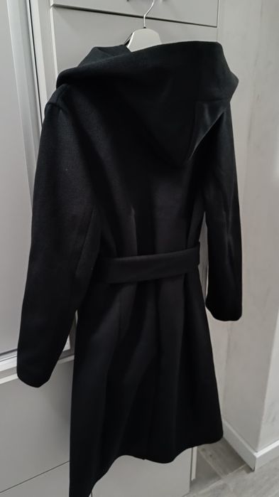 Палто с качулка - 70лв