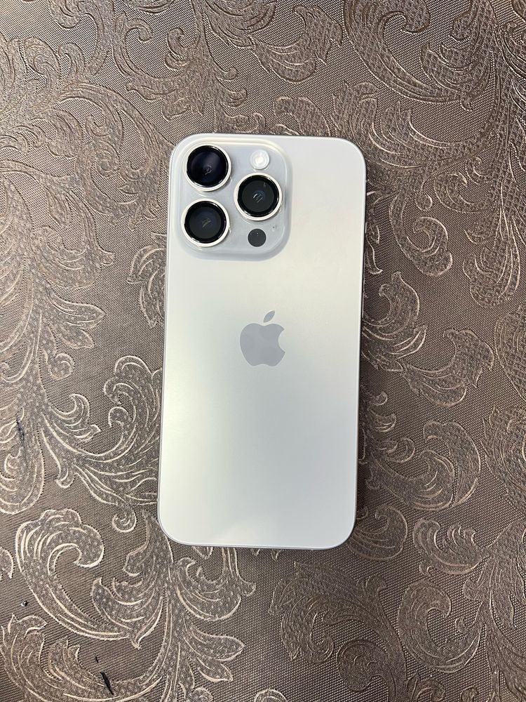 Iphone 15 pro Память 128