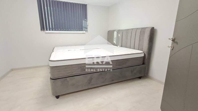 Дава се под наем Тристаен апартамент в Аксаково - 85 кв.м за 455 € - Снимка #11