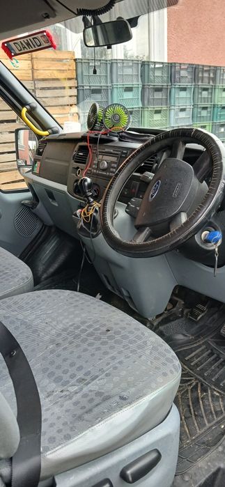 Ford tranzit din 2011 volan pe dreapta