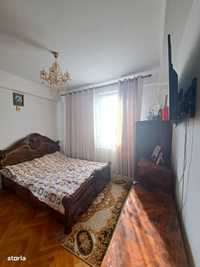 Apartament cu 2 camere decomandate in zona Horea