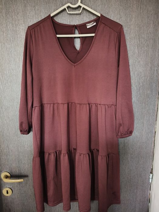 Rochie elastică vișinie