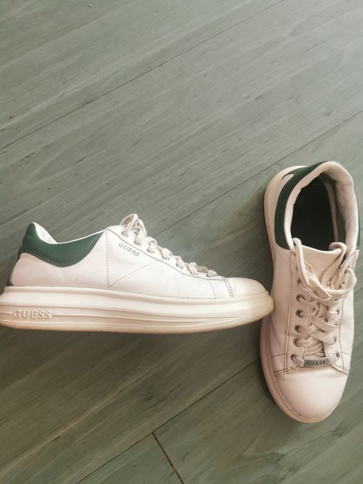 Adidasi guess barbati