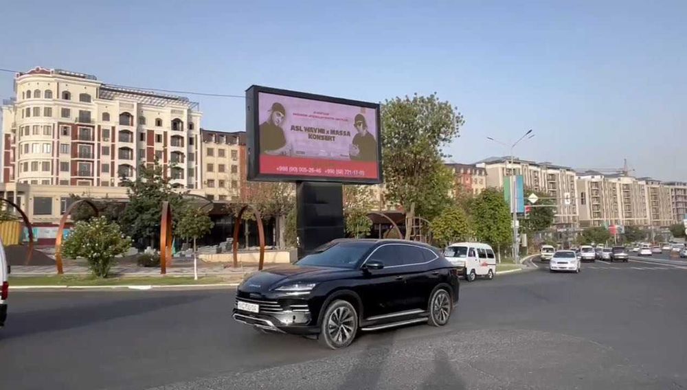 LED ekran Monitorlarda reklama Реклама на ЛЕД экраны Янгиюле