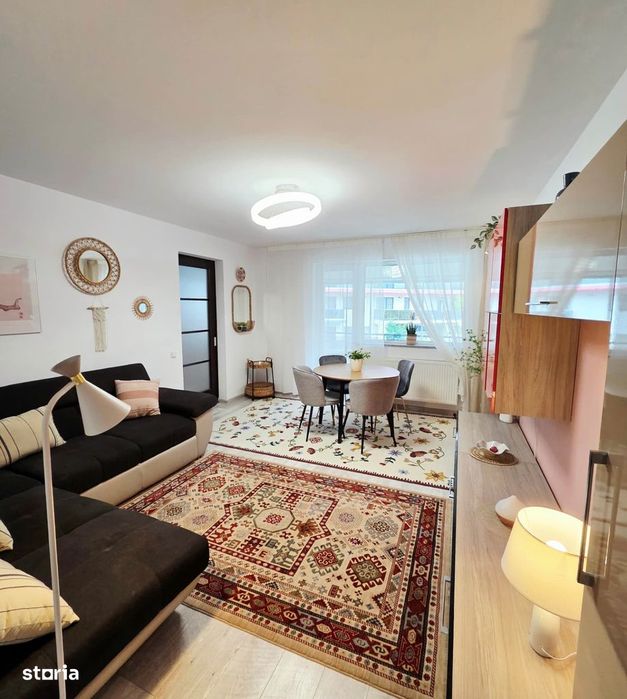 Apartament cochet, 2 camere, langa Coresi Mall