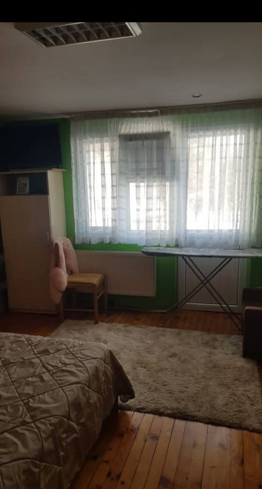 Продава къща в гр.Дупница