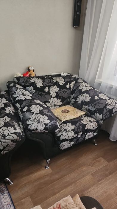 Диван и кресло , все как на фото