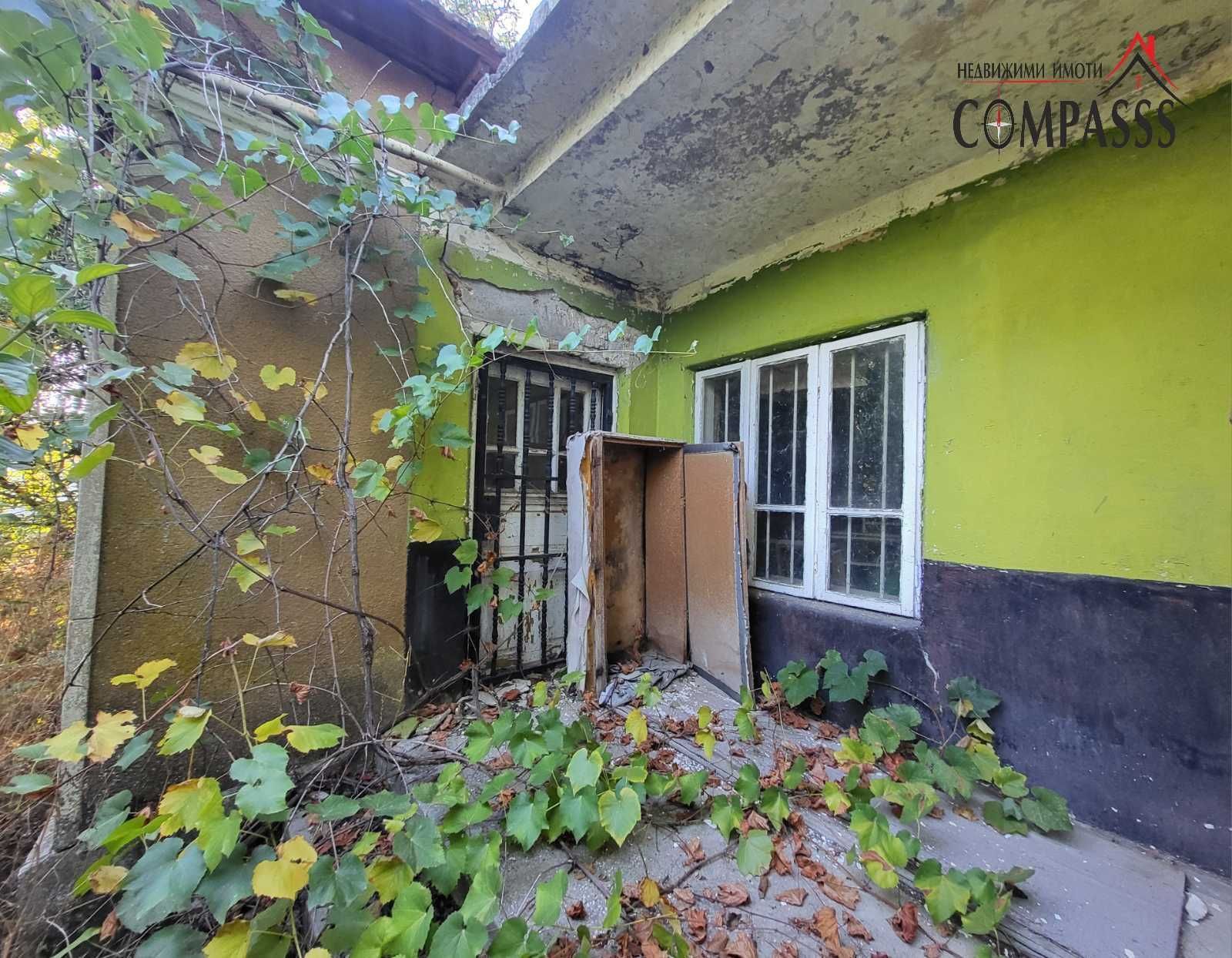 с. Преселенци, Общ. Ген. Тошево, къща с двор – 16000евро!