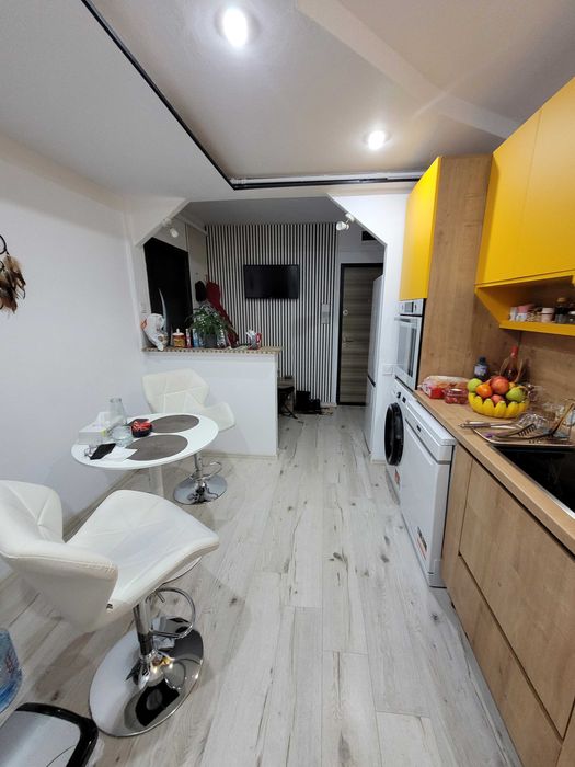 Apartament 2 camere semidecomandat ,Zona Gemeni Brasov