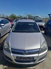 Far Dreapta Opel Astra 2006 Hatchback Gri