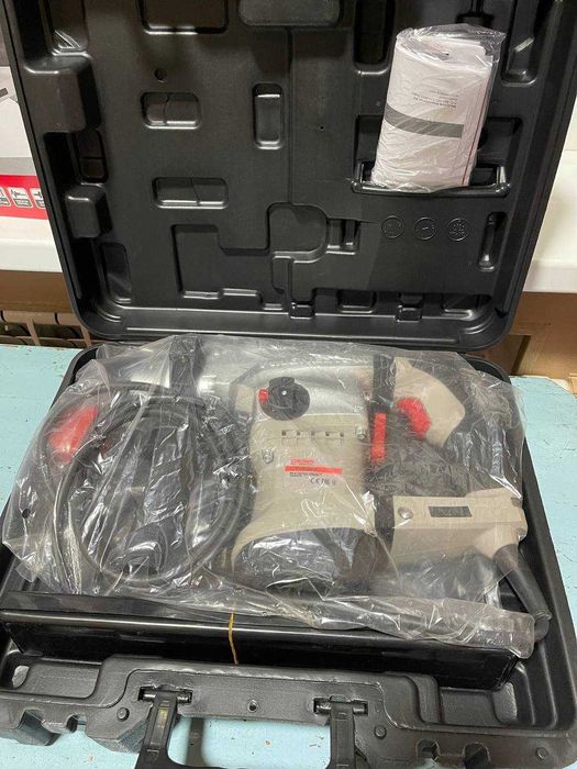 Продаётся новый перфоратор CROWN Original