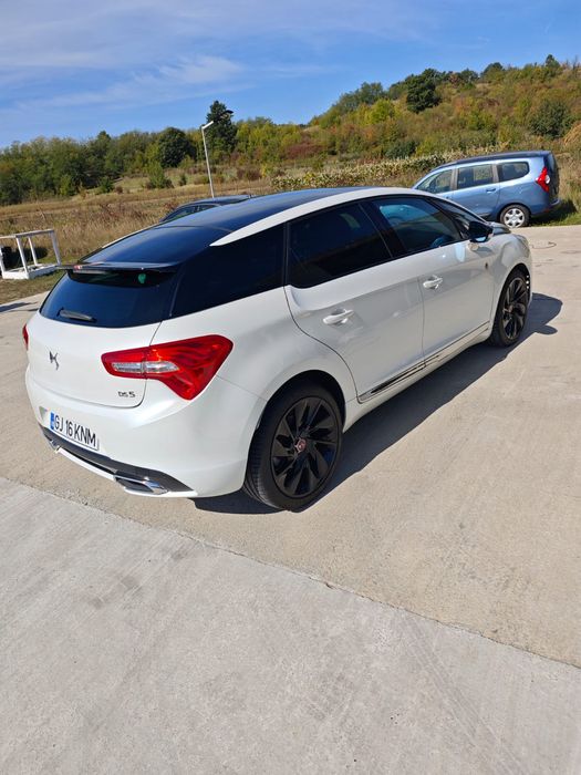 Vând Citroen ds5 impecabil