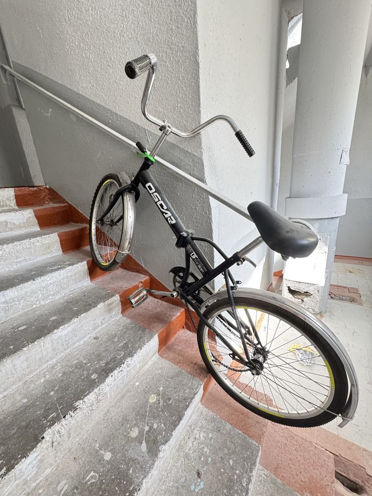 Продам склодной велосипед OSKAR