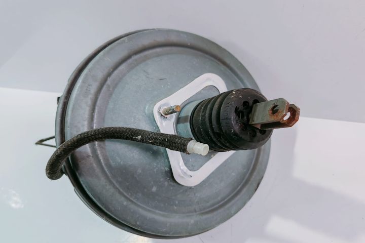 Tulumba Frana  cu pompa centrala A0044305730 Mercedes-Benz C-Class W2