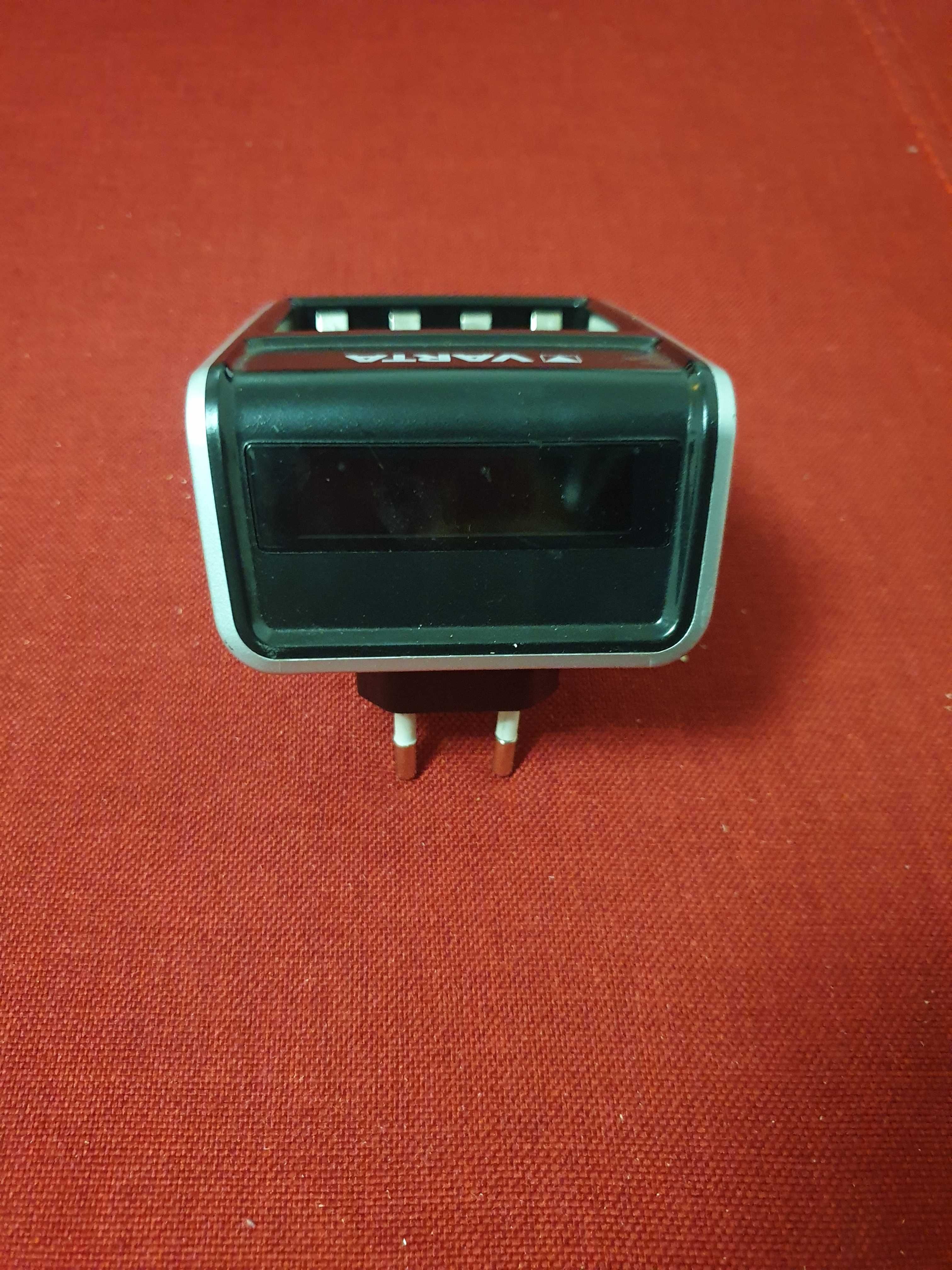 Încărcător Varta LCD Plug Charger Type 57677 v2