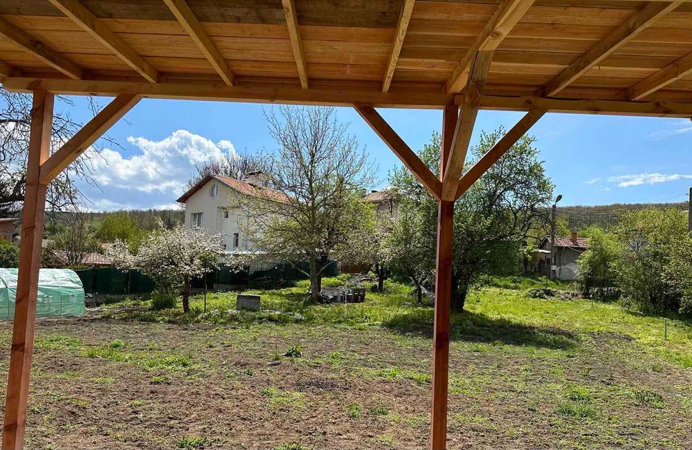 Продава се Парцел в с. Белопопци, Област София-област - 1709 кв.м за 50 €/кв.м - Снимка #2