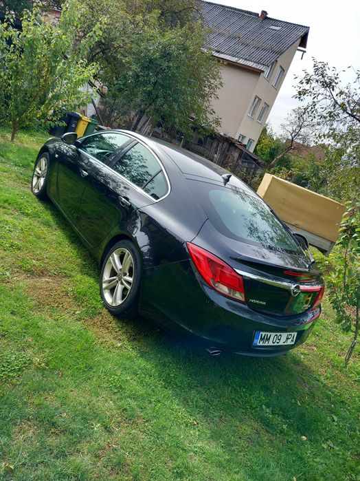 Opel Insignia 2010