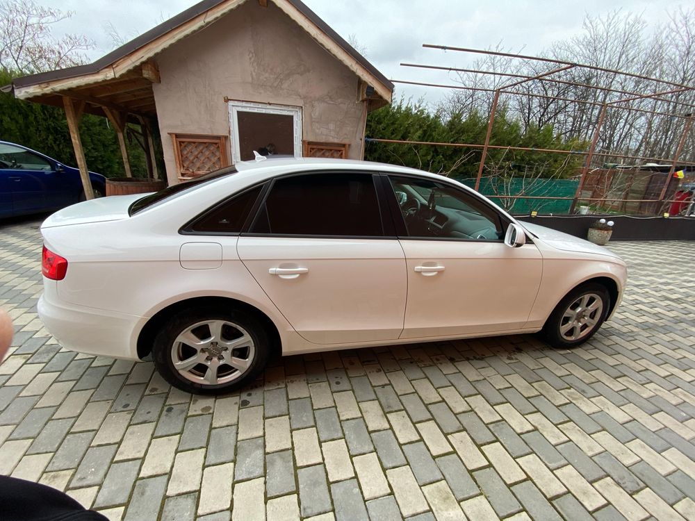 Audi A4 B8 2010/ 2.0 TDI / Manual / 170 CP